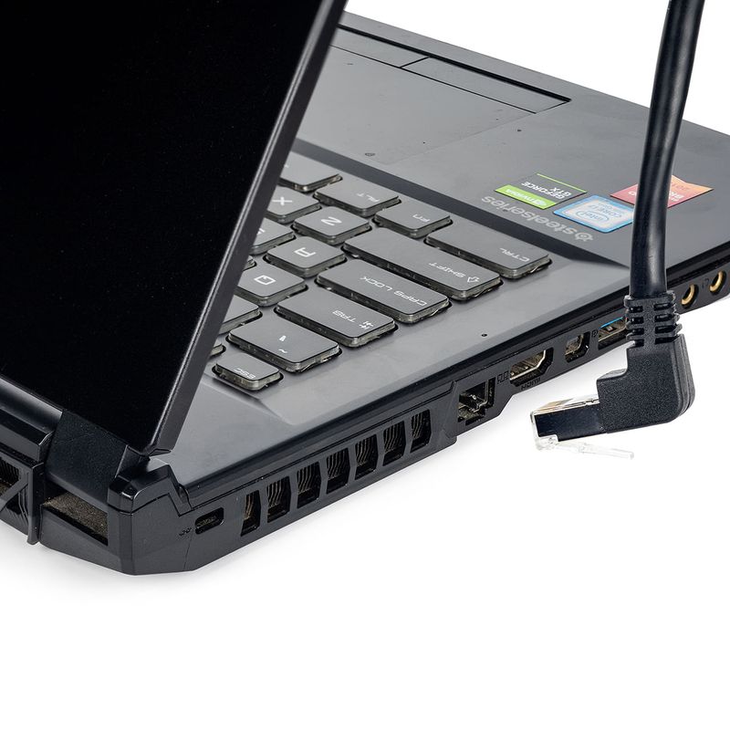 906246-PLUG-CAT7-PARA-CIMA-03.jpg
