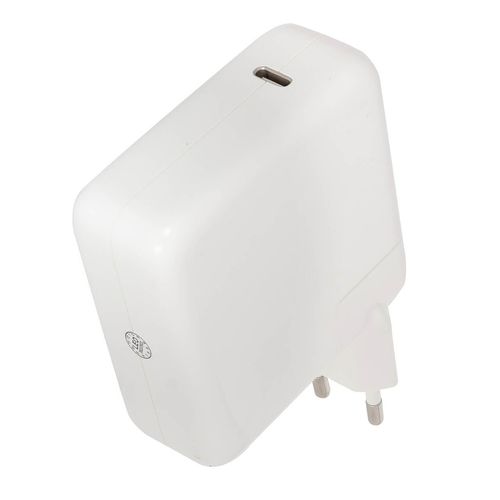 Carregador Power Adpapter 61W com Cabo USB-C 2 metros
